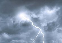 रौतहटमा चट्याङ लागेर एक युवकको ज्यान गयो