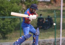 त्रिकोणात्मक टि-२० अन्तर्राष्ट्रिय सिरिज : फाइनलमा पिएनजीविरूद्ध ब्याटिङ गर्दै नेपाल