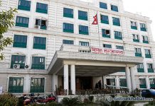 कक्षा १२ सहित सम्पूर्ण परीक्षा स्थगित गर्ने कक्षा १२ सहित सम्पूर्ण परीक्षा स्थगित गर्ने