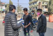 प्रेस सेन्टरको १८ औं बार्षिक उत्सवको अवसरमा चन्द्रनिगाहपुरमा मक्स वितरण