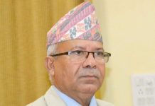 माधव नेपालले गौरबाट मतदान गर्ने