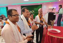 मुनलाइट एकेडेमीले गर्यो कक्षा १२ का विद्यार्थीहरुलाई विदाई एवम् सम्मान