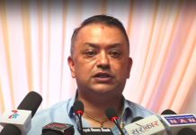 शिक्षकलाई पेसा छोडेको दिनमात्रै राजनीतिमा आउने ढोका खोल्नुपर्छ:गगन थापा